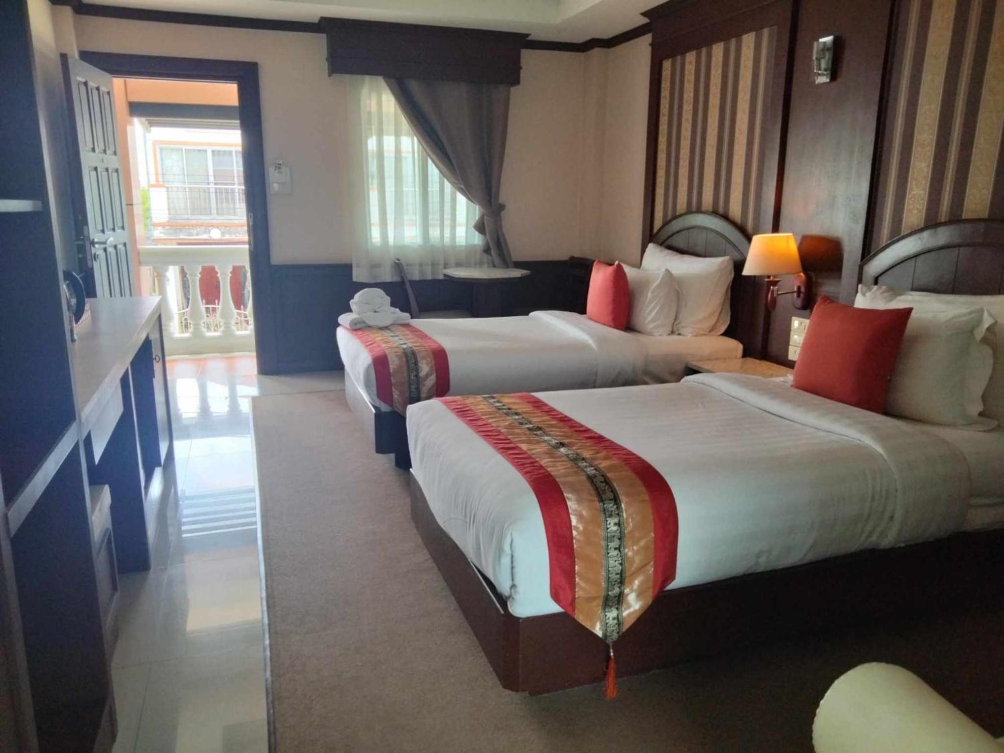 The Lion King Hotel Udonthani Buitenkant foto